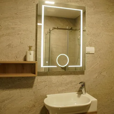 דירה Sar סייניצה